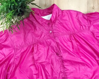 Vintage bubblegum pink windbreaker