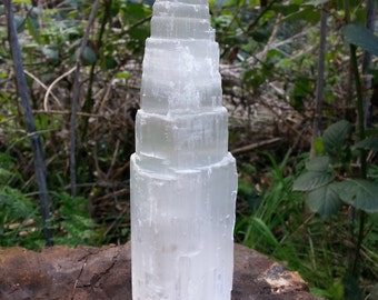 Selenite Tower/ Crystal/ Crystal Point/ Selenite/ Healing/ Crown Chakra/ Crystals/ Spirituality/ Home Decor/ Unique Gift/ White Crystal