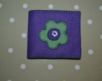 Handmade felt needle holder