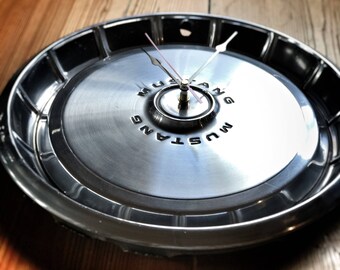 1971-73 Mustang Hubcap Clock (006)