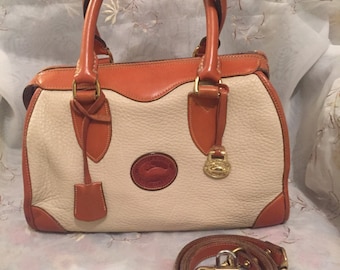 Vintage Dooney Bourke Gladstone Handbag Classic Fashion Style