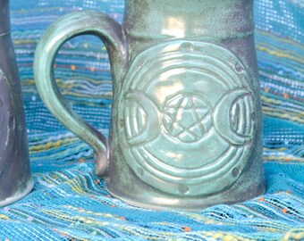 Green Traditional Goddess Stein