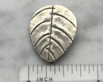 HT-166 Thai Hill Tribe Fine Silver Leaf Pendant