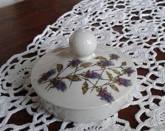Jewelry box, Limoges French vintage porcelain candy box
