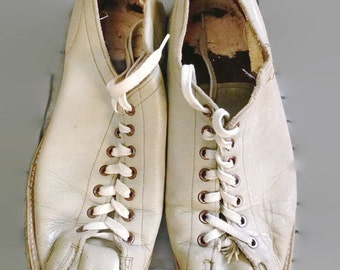 bowling shoes Vintage Brunswick grey mens 7.