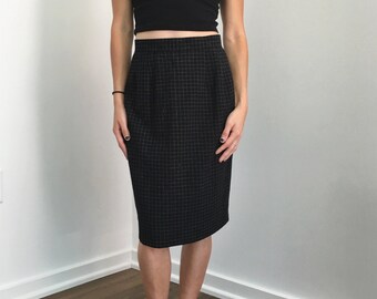 Vintage Black and White High Waist Skirt // Size XS 24