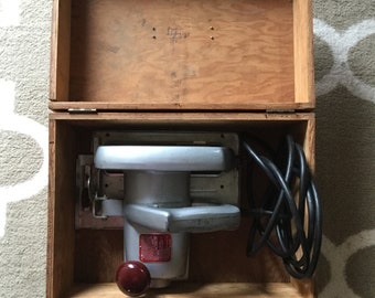 Vintage Fairbanks Ward 6 1/2" Clutch Saw
