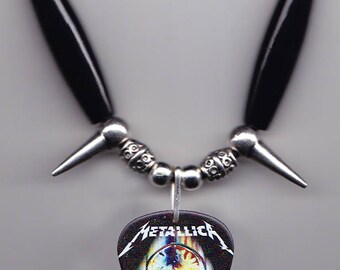 Metallica Hardwired...To Self-Destruct Black Guitar Pick Necklace - 2017