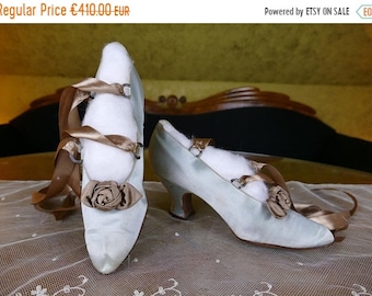 ON SALE 1912 Green Silk Pumps, antique shoes, Edwardian Shoes, antike Schuhe, Edwardianische Schuhe