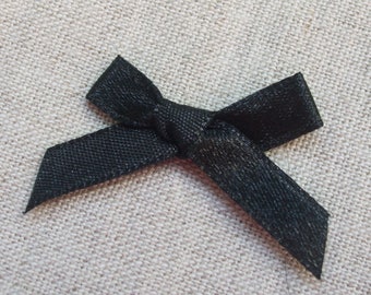Set of 10 35 mm black satin ribbons