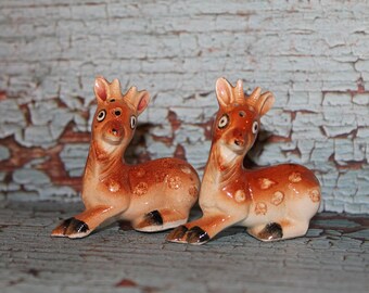 Vintage Spotter Deer Salt & Pepper shakers