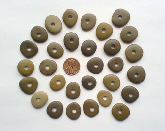 30 center drilled Genuine surf tumbled sea beach pebbles rock stone for jewelry 18-22 mm in diameter