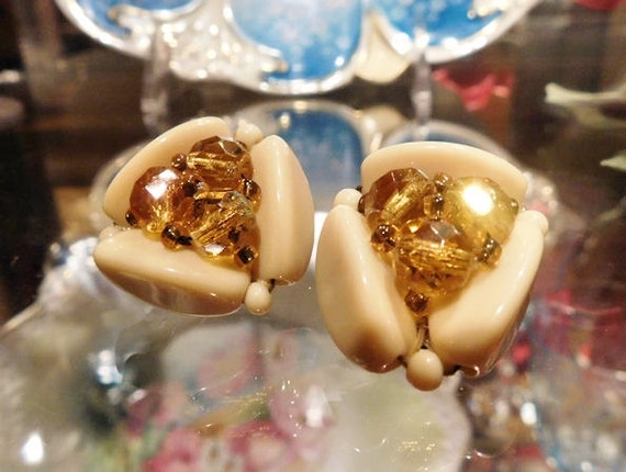 Clip On Earrings / West Germany