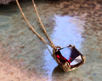 Garnet necklace, cushion cut stone pendant, floral pendant, golden brass pendant, January birthstone, gold necklace - Hello spring NK2039