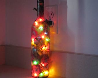 Wine bottle floral design hand painted, lights inside, great Birthday gift, Anniversary, Housewarming, Bridal shower, Nursery, gift for her