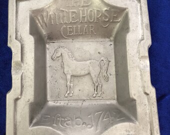 Rare The White Horse Cellar Scotch Whiskey Cast Aluminum Ashtray