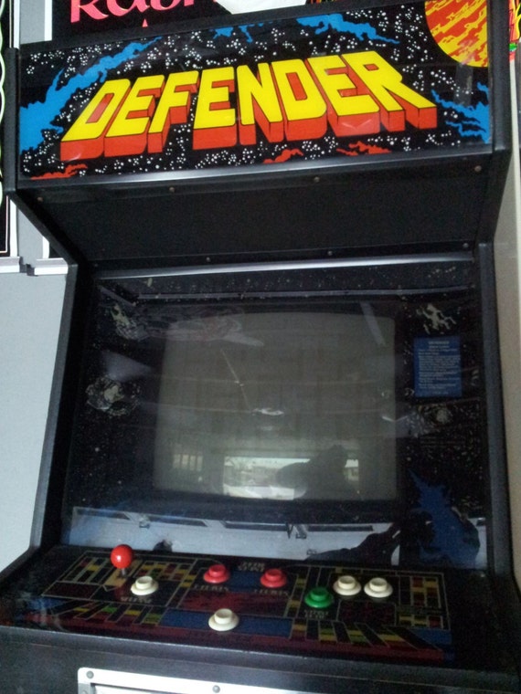 DEFENDER Partially Restored Original Video Arcade Game with