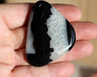 Black & White Banded Agate Gemstone Pendant - 40mm x 58mm