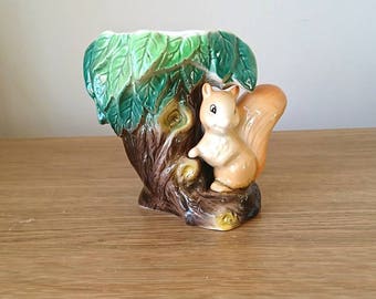 Vintage Vase Squirrel by a Tree Posy Vase Hornsea Fauna Royal Made in England No. 26 Kitsch Ceramic Collectable Earthenware Planter