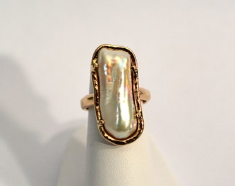 14kt Yellow Gold Baroque Pearl Ring