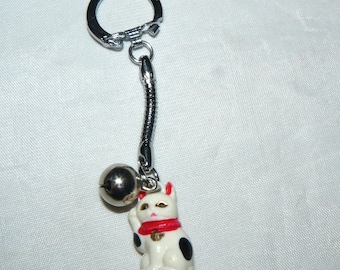 Vintage Japan Maneki Neko Cat Key Chain