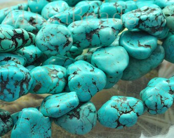 Turquoise Rough Nugget,Chunks smooth,15-20 mm x 20-30mm,beads,15 inches