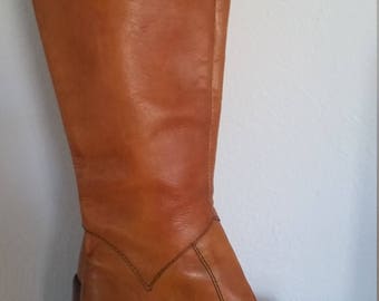 Amazing Vintage Tan Brown Leather Tall 1960's Platform Boots