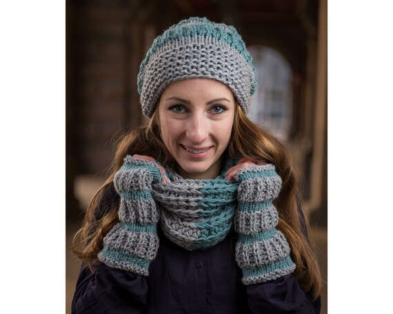 Hat Gloves Scarf, Beanie Hat, Infinity Scarf, Fingerless Gloves, Winter Gift Set, Chunky Knit Cowl, Texting Gloves, Beanie Hat, Gift Set