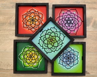 Small mandalas in Porcelain. Cold porcelain.