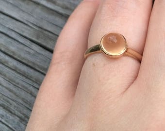 Yellow gold Moonstone ring