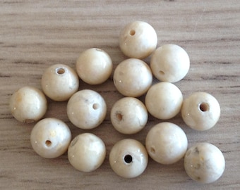 Riverstone 6 sold x 15 mm stone beads