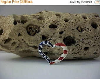 ON SALE Vintage AVON Metal Enameled Patriotic Pin 102716