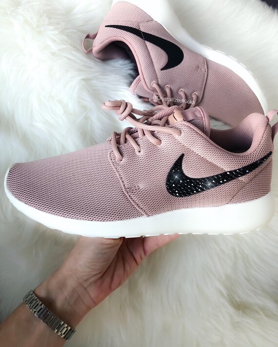 nike roshe with swarovski crystals nike roshe with swarovski crystals