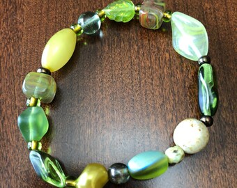 Grassy Green Beaded Bracelet