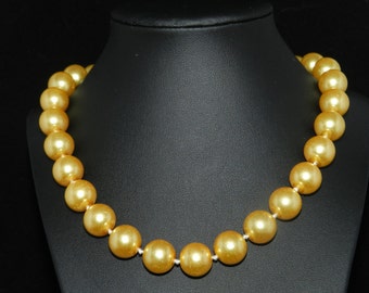 CLEARANCE *FT674 Chunky Golden Yellow Pearl Necklace 18in