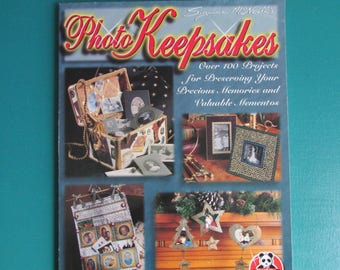 Photo Keepsakes book,photo crafts idea book,craft supplies,scrapbook & photo craft instructions,destash craft supplies,variety craft books