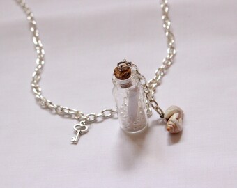 Necklace 'Message in a bottle'