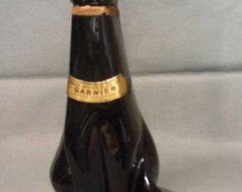 Garnier Black Cat with Green Eyes Decanter