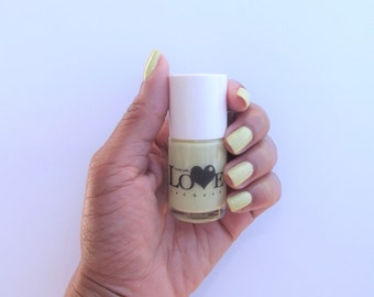 Lime nail polish- Limelight