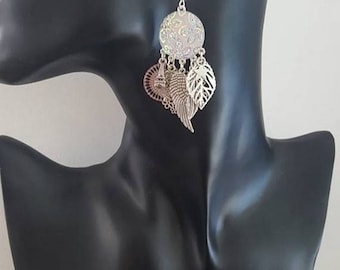 Dangle pierced earrings "Butterfly" white