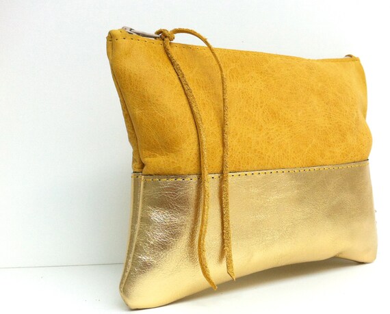 Leather case "SAFRAN/GOLD"
