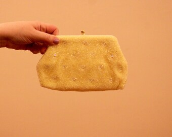 50s Era Vintage Yellow Beaded Clutch measuring 7.5 inch by 6 inch