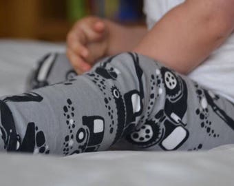 Organic cotton leggings grey diggers and tractors // baby leggings // toddler leggings // baby gift // baby shower
