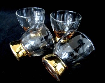 Set of 4 Cordials, Aperitifs, Liquor Glasses, 22kt Gold Base, Mid Century Barware, Gold Barware