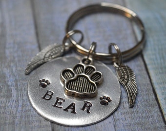 Pet Memorial Keychain, Pet Memorial, Pet Loss Gifts, Pet Loss, Dog Memorial, Cat Memorial, Pet Remembrance, Pet Memorial Gift, Memorial, Paw