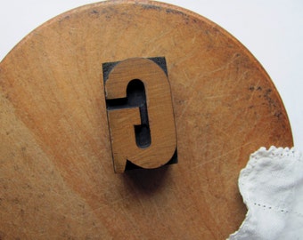 Vintage Letterpress Letter G Printer Block G Initial Alphabet Wood Type Capital G Stamp G Name Graphics Brown Blonde Wooden Home Decor Art