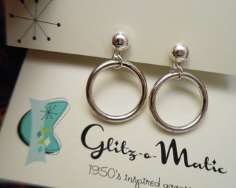 1950s bad girl style silver hoops earclips clip earrings clip-ons clip ons glitzomatic