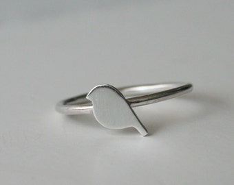 Baby Bird Ring, Silver Ring, Stacking Ring, Gift for Her, Bird Silhouette Ring, Stacking RIng, Modern Ring, Bird Jewelry, Silver Jewelry