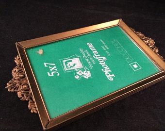Vintage Ornate Gold Metal 5 x 7 Picture Frame or Tray