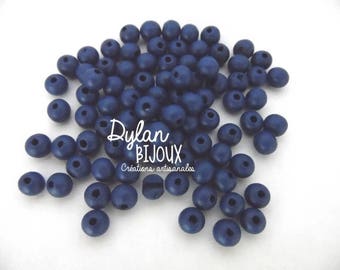 25 wooden Navy Blue 8 mm beads